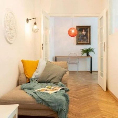 Old Praga Wi-Fi 300Mb Apartment Warsaw Luaran gambar