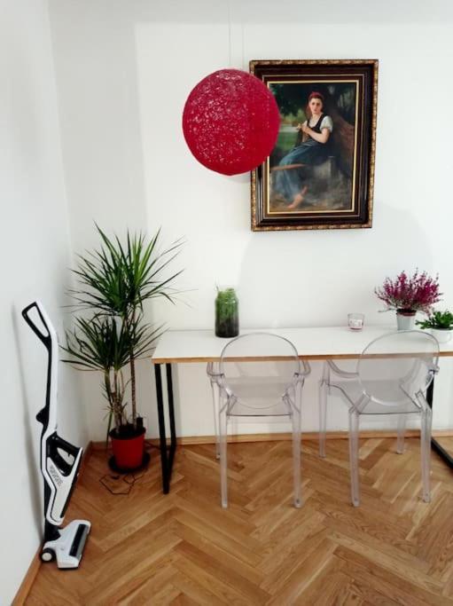 Old Praga Wi-Fi 300Mb Apartment Warsaw Luaran gambar